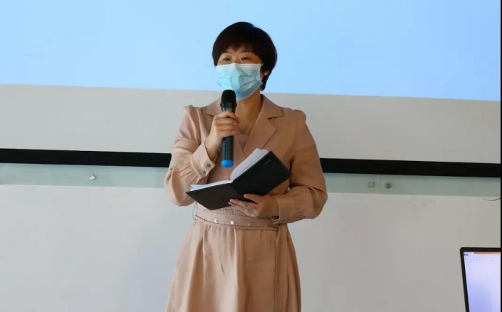 孂